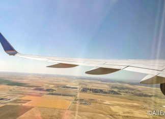 10 Methods to Save Your self from a Journey Nightmare 2022 airplane flight flying wing airline 9
