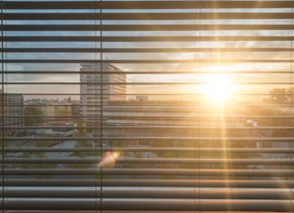 Trip resort room does not have A/C? Here is what to do and find out how to plan GettyImages 936738898