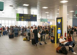 August Visitors Shoots Up at Regional Airports in Greece Mykonos Airport DSC07829 featured
