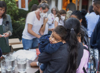 Florida’s DeSantis flies dozens of “unlawful immigrants” to Martha’s Winery, escalating tactic in opposition to “sanctuary locations” marthas vineyard migrants ap22258109584163