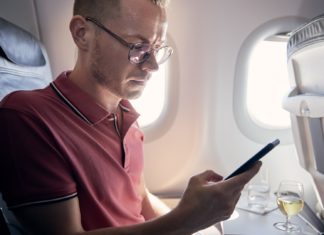Lady reveals the ten finest journey apps to enhance journeys for holidaymakers photo taken frankfurt main germany 750947195