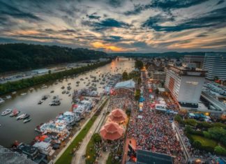 Charleston Sternwheel Regatta earns tourism award Mountain State Award from West Virginia Division of Tourism regatta