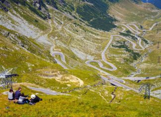 The Journey recommends ten actions to strive in Romania transfagarasan photo dziewul dreamstime.com