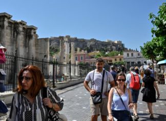 CDC suspends country-specific Covid-19 journey notices 220611133457 athens greece june 2022 super tease
