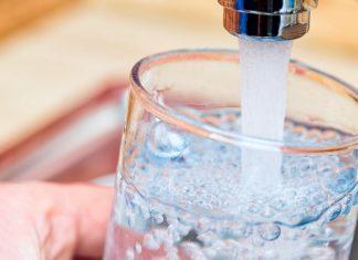 A Full Checklist Of Nations The place You Can And Can’t Drink The Faucet Water When You Journey
