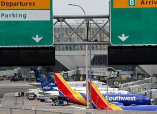 Factbox: Flights, airports affected by U.S. FAA system outage
