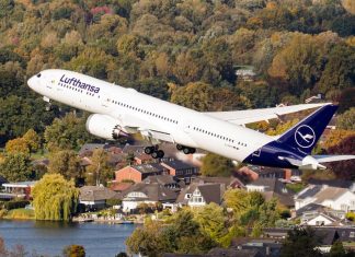 Detroit amongst 5 new locations for Lufthansa Dreamliner