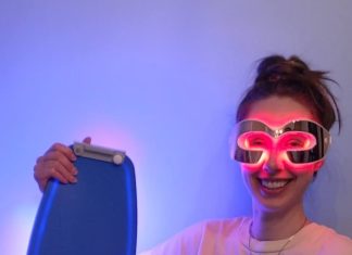 Need To Go Make-up-Free On Your Subsequent Trip? LED Mild Remedy Is Your New Finest Buddy