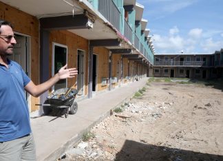 Some islanders insulted by tourism trustee’s Texas Month-to-month feedback | Native Information