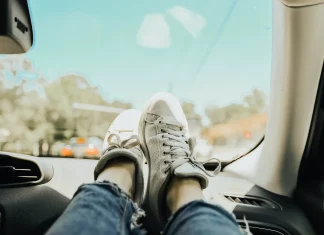 Discovering The Finest Footwear For Michigan Journey