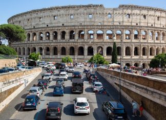 Tourist who vandalized Colosseum says he wasn’t aware it was ancient