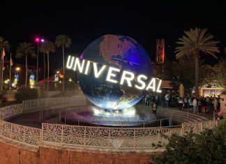 Universal Studios explores potential theme park in U.K.