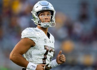 6 potential transfer portal destinations for Oregon QB Ty Thompson