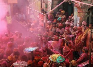 Top Destinations To Celebrate The Festival In India
