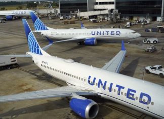 Flight delays at Houston’s Bush and Hobby airports amid severe thunderstorms